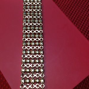 SPARKLING CZ COSTUME JEWELRY BRACELET